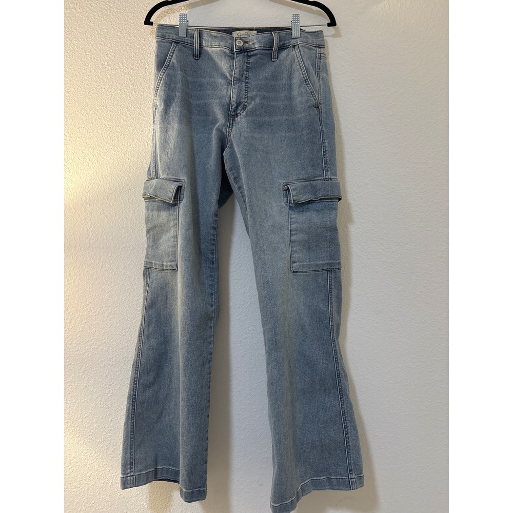 Jessica Simpson Jenna Bootcut Cargo Jeans Light Wash Blue Denim Size 6/28